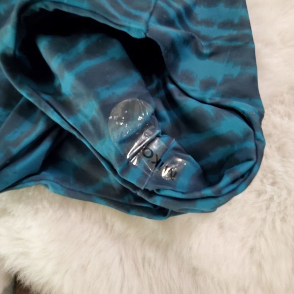 Mikoh Lunar Cut-Out Rashguard Body-Suit - Picture 6 of 11